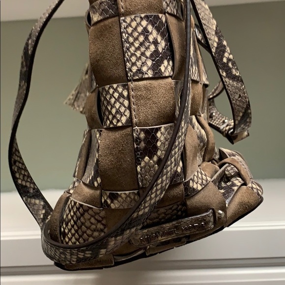 Michael kors handbag original - Picture 2 of 3